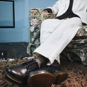 Mr.Martens 3989 yellow stitch smooth leather brogue shoes